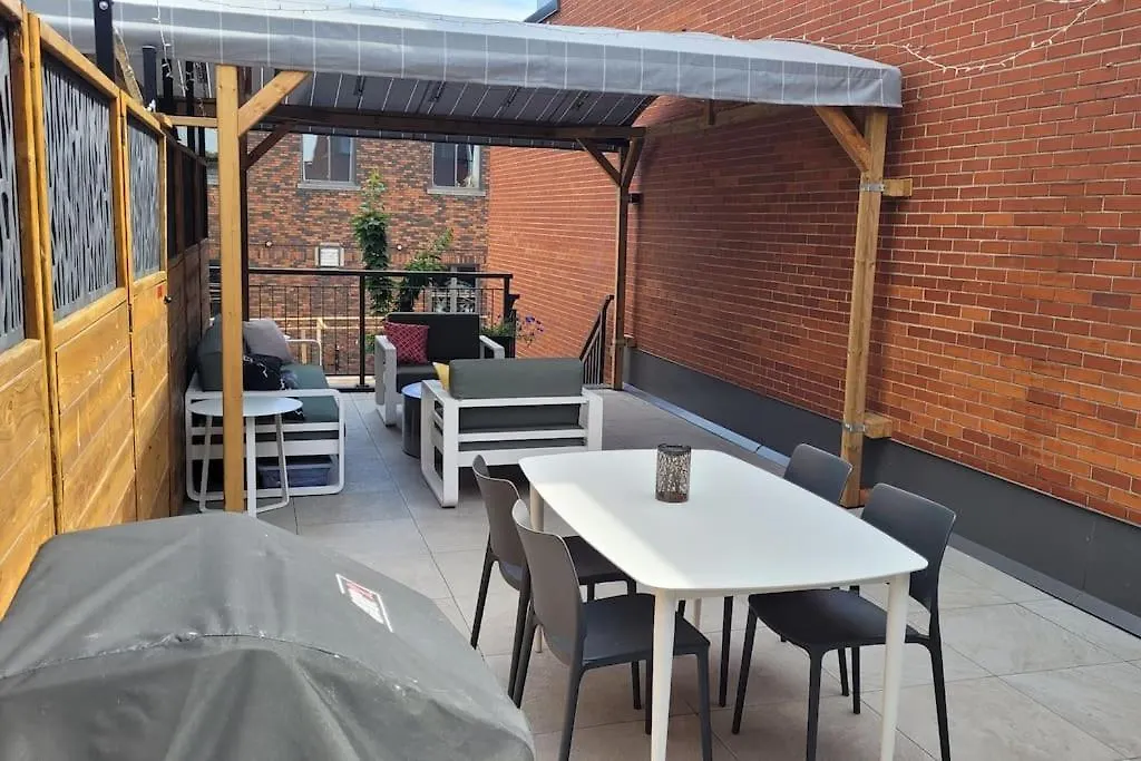 Plaza10 - 20 Restaurants At Under A 10 Minute Walk Apartment Montreal Canada