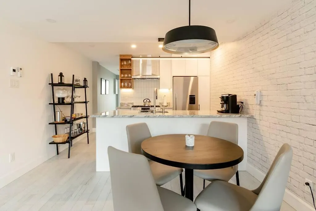 Plaza10 - 20 Restaurants At Under A 10 Minute Walk Apartment Montreal